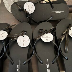 Old Navy Black Sandals